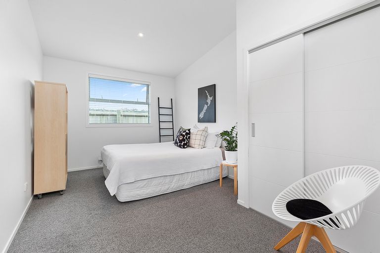 Photo of property in 13 Semaphore Lane, Whitby, Porirua, 5024