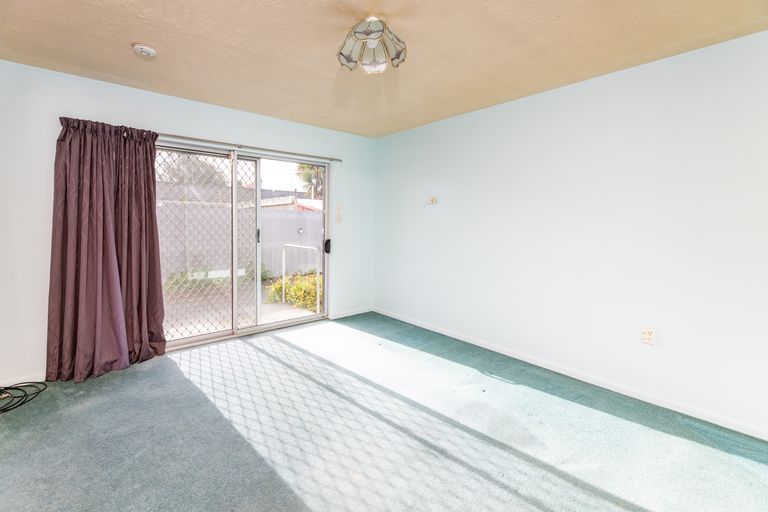 Photo of property in 11 Gilby Street, Linwood, Christchurch, 8011