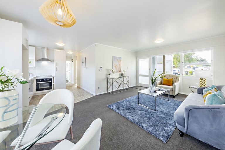 Photo of property in 33a Halsey Road, Manurewa, Auckland, 2102