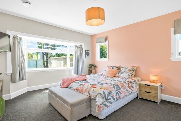 Photo of property in 27 Hillier Place, Spreydon, Christchurch, 8024