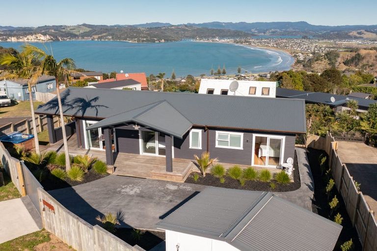 Photo of property in 89 Centennial Drive, Whitianga, 3510