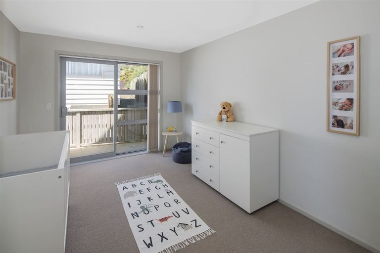 Photo of property in 19a Comber Place, Johnsonville, Wellington, 6037