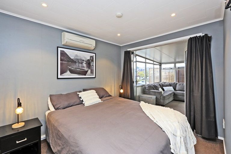 Photo of property in 4/8 Lee Road, Taradale, Napier, 4112