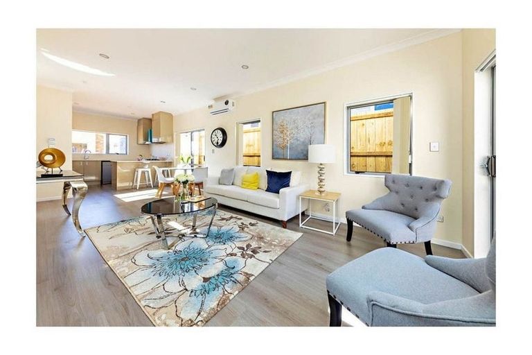 Photo of property in 47c Senator Drive, Manurewa, Auckland, 2105