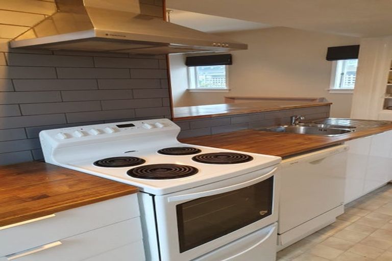 Photo of property in 233 Selwyn Street, Spreydon, Christchurch, 8024