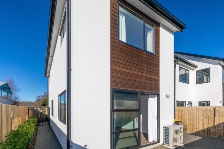 Photo of property in 7/40 Geraldine Street, Edgeware, Christchurch, 8013