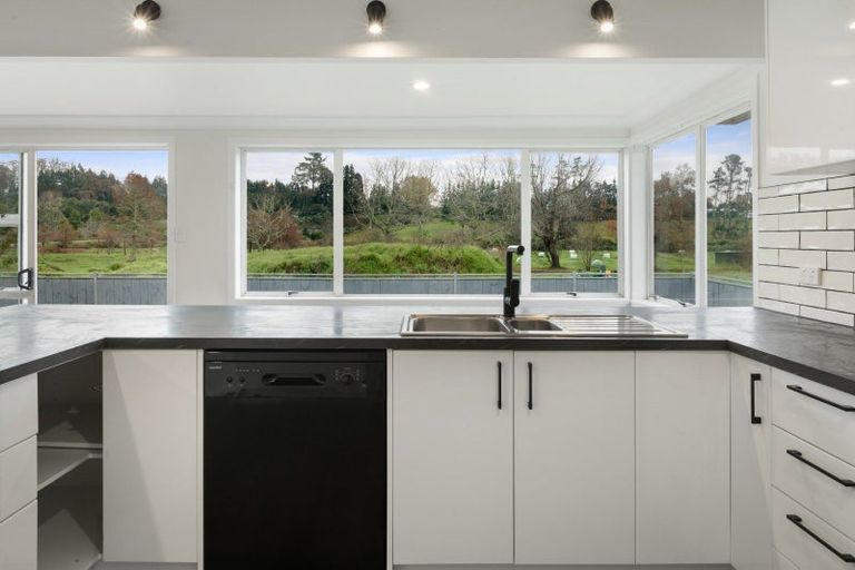 Photo of property in 10g Church Street, Katikati, 3129