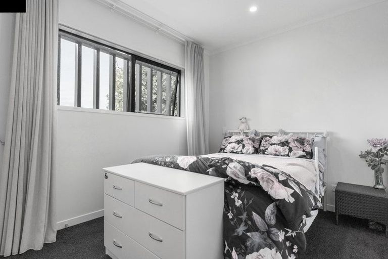 Photo of property in 278 Hobsonville Point Road, Hobsonville, Auckland, 0616