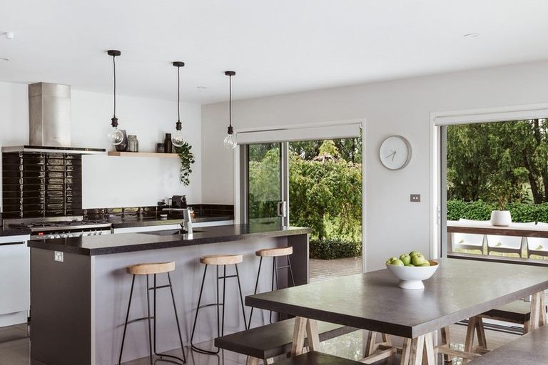 Photo of property in 5 Royal Ascot Drive, Papamoa Beach, Te Puke, 3187