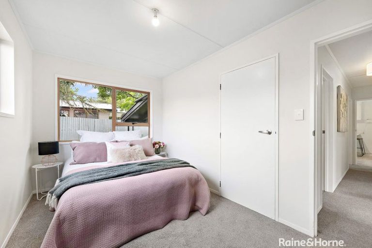 Photo of property in 8 Papawai Road, Greytown, 5712