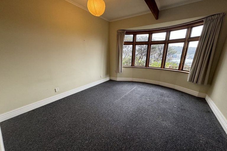 Photo of property in 27 Shannon Street, Mount Victoria, Wellington, 6011