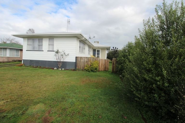 Photo of property in 108 Elizabeth Drive, Tokoroa, 3420