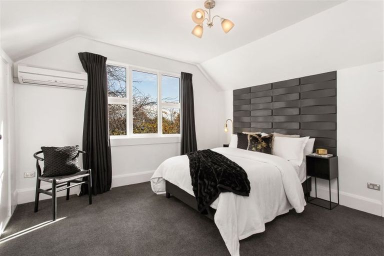 Photo of property in 130 Clyde Road, Ilam, Christchurch, 8041
