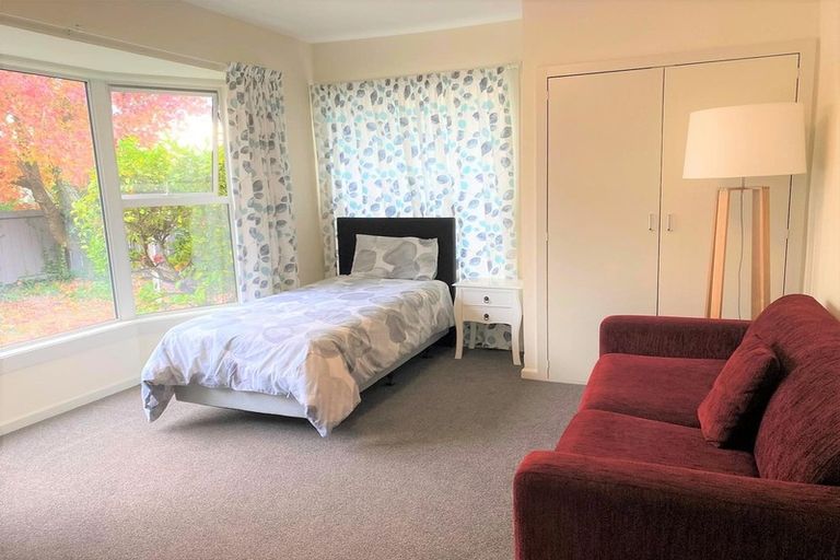 Photo of property in 164 Blighs Road, Strowan, Christchurch, 8052