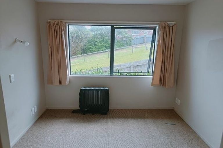 Photo of property in 17a Fisher Street, Johnsonville, Wellington, 6037