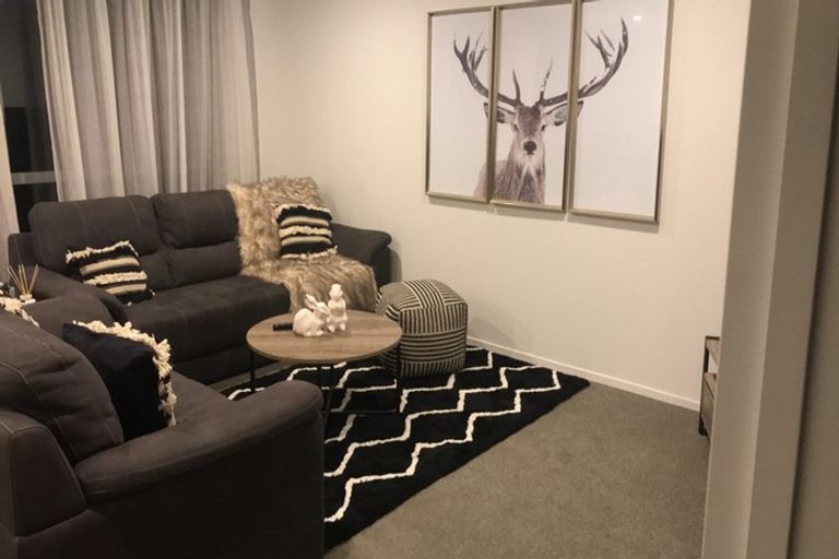 Photo of property in 8 George Square West, Wigram, Christchurch, 8025