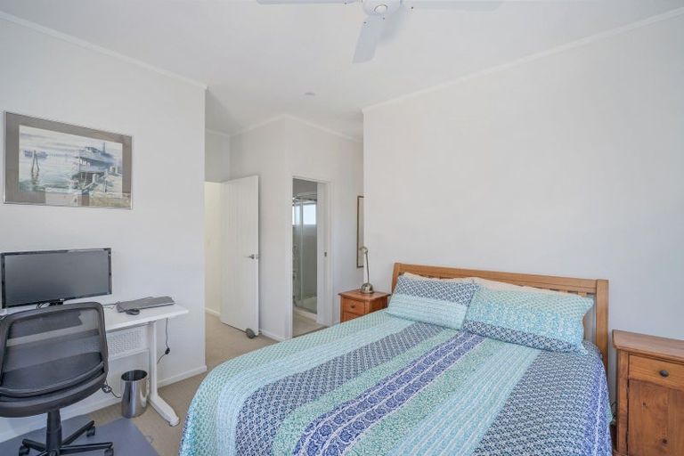 Photo of property in 6 Prescott Place, Pauanui, Hikuai, 3579