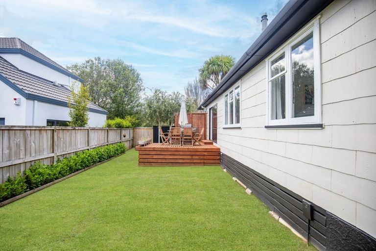 Photo of property in 1 Moule Place, Fairfield, Hamilton, 3214