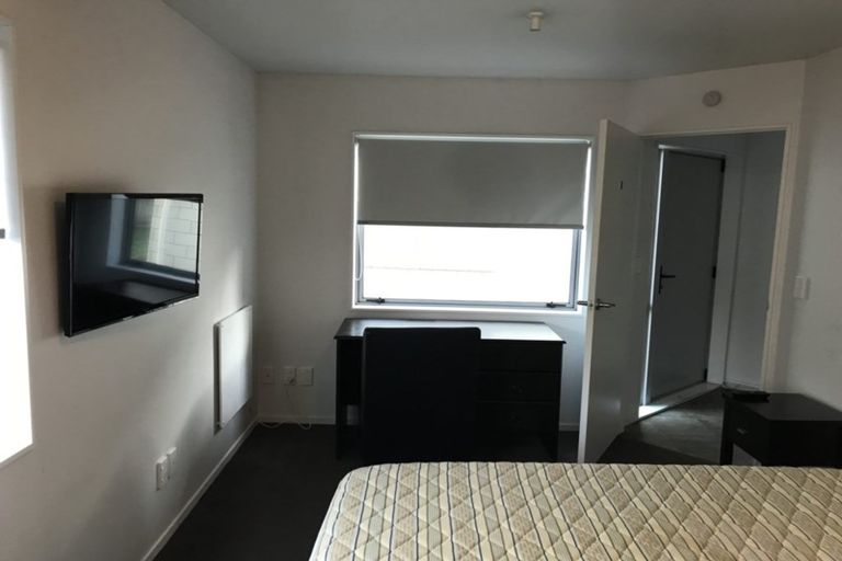 Photo of property in 7u2 Snead Place, Hamilton East, Hamilton, 3216