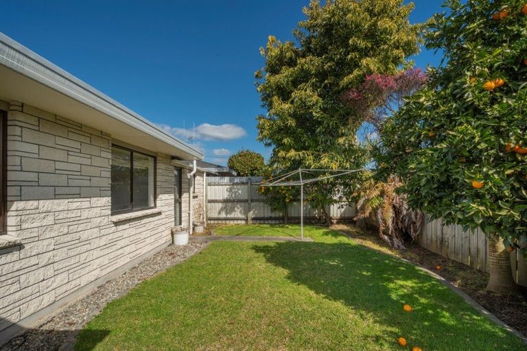 Photo of property in 2/57 Pemberton Crescent, Greerton, Tauranga, 3112