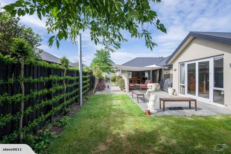 Photo of property in 7 Cairnbrae Drive, Prebbleton, 7604