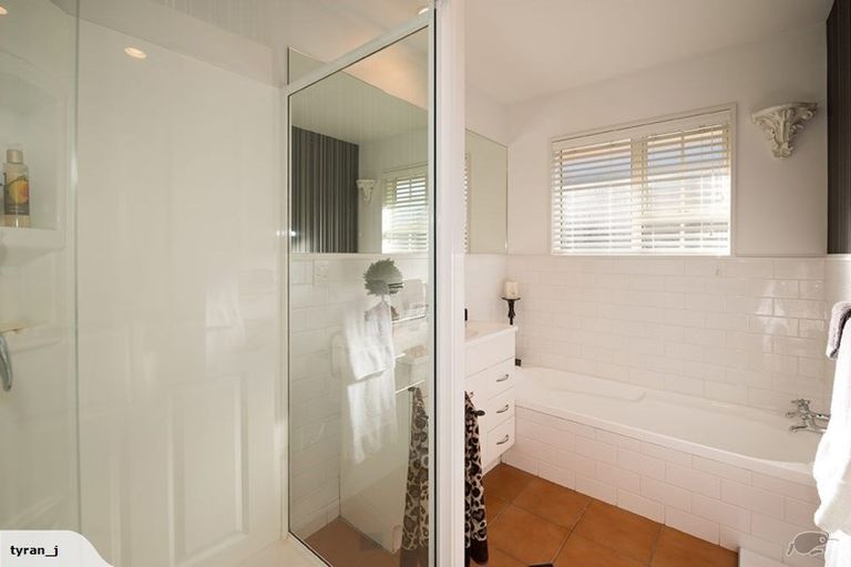 Photo of property in 12 Parade Court, Addington, Christchurch, 8024