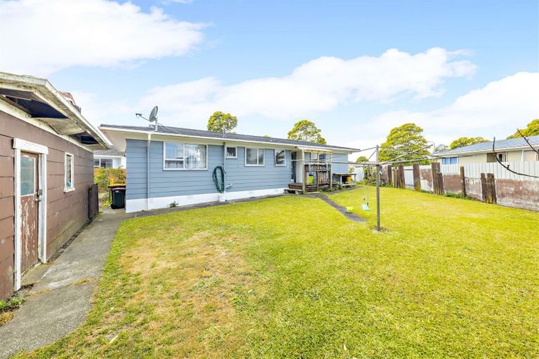 Photo of property in 32 Chantelle Place, Papatoetoe, Auckland, 2025