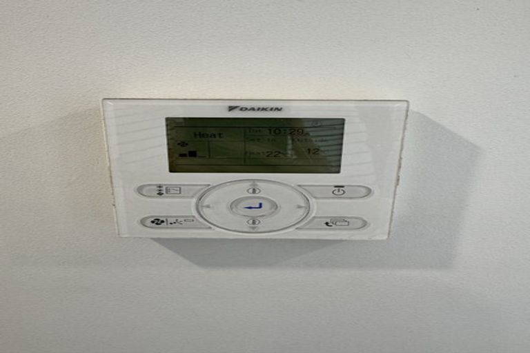 Photo of property in 22 Skerten Avenue, Hornby, Christchurch, 8042