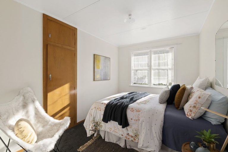 Photo of property in 46 Lupin Road, Otaki, 5512