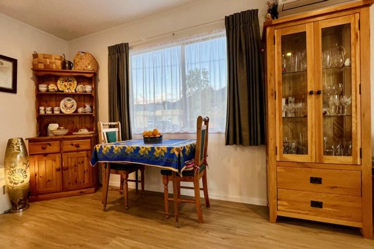 Photo of property in 65a Victoria Street, Coromandel, 3506