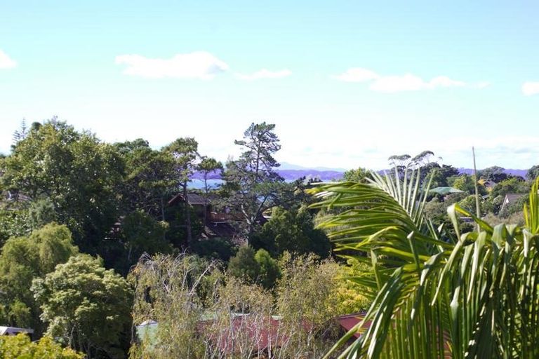 Photo of property in 1/85 Haseler Crescent, Howick, Auckland, 2014