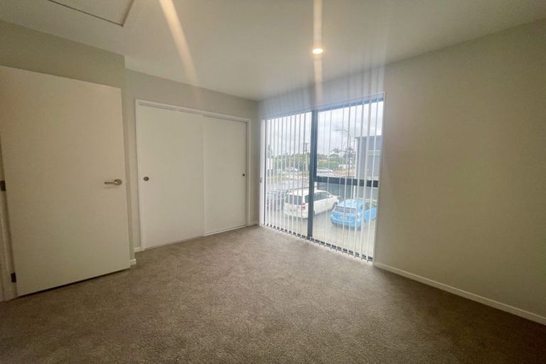 Photo of property in 5 Tukari Lane, Mangere Bridge, Auckland, 2022