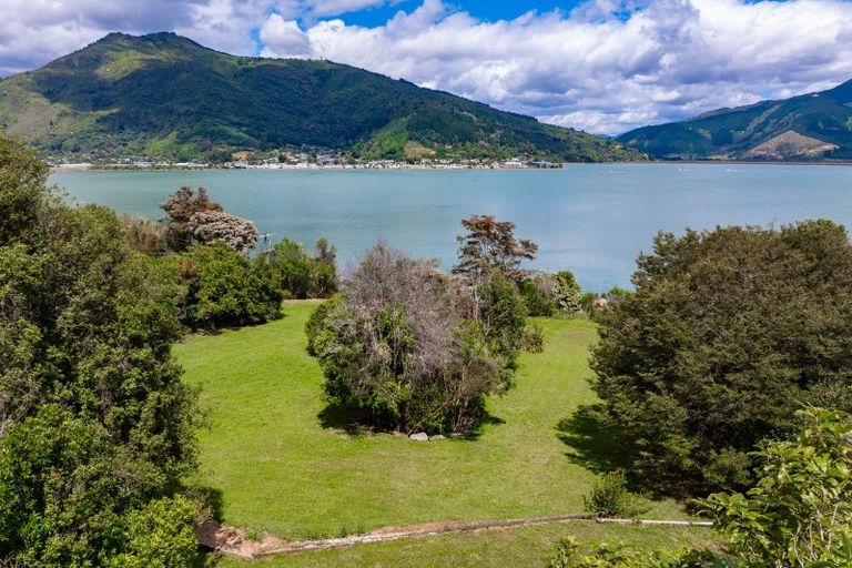 Photo of property in 257 Queen Charlotte Drive, Havelock, 7281