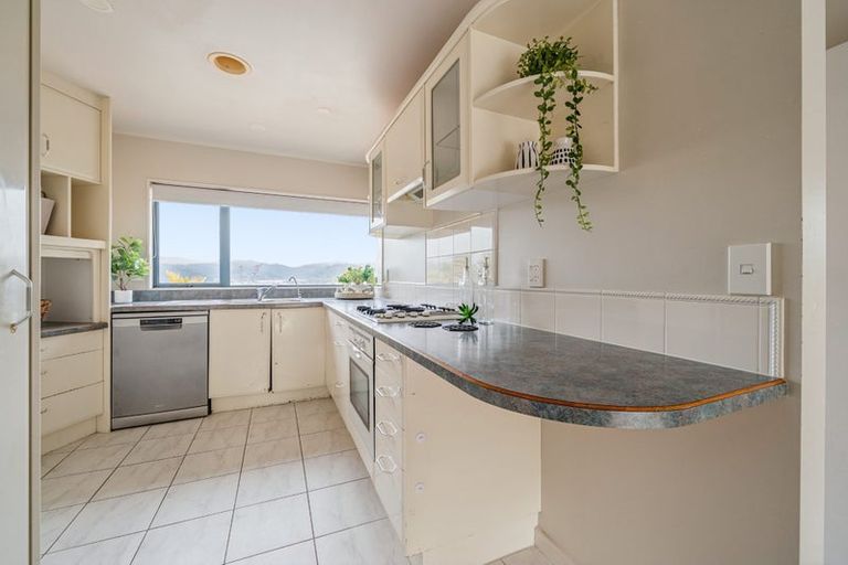 Photo of property in 34 Birkinshaw Grove, Riverstone Terraces, Upper Hutt, 5018