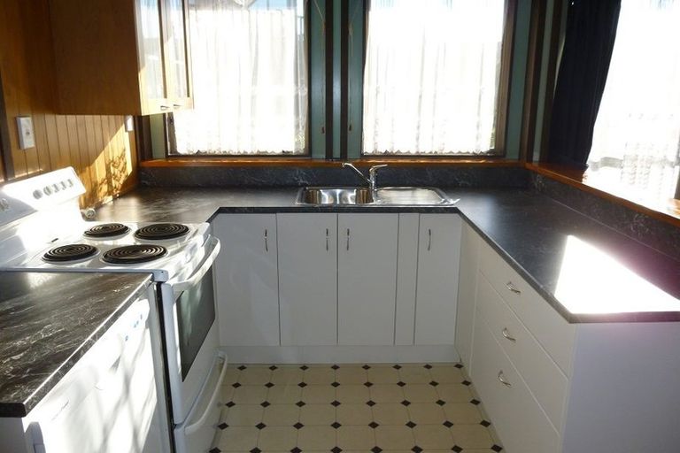 Photo of property in 6 Manurewa Grove, Wainuiomata, Lower Hutt, 5014