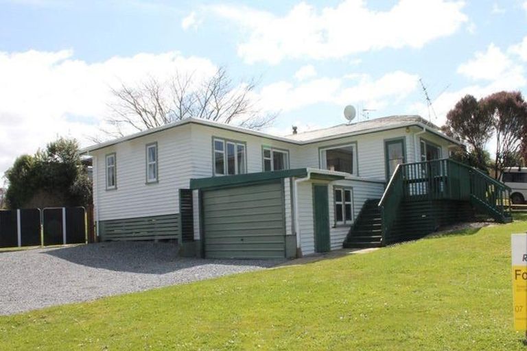 Photo of property in 14 Ruru Crescent, Putaruru, 3411