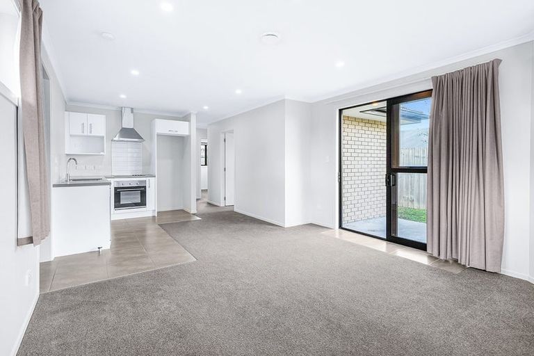 Photo of property in 5 Oderings Place, Huntington, Hamilton, 3210