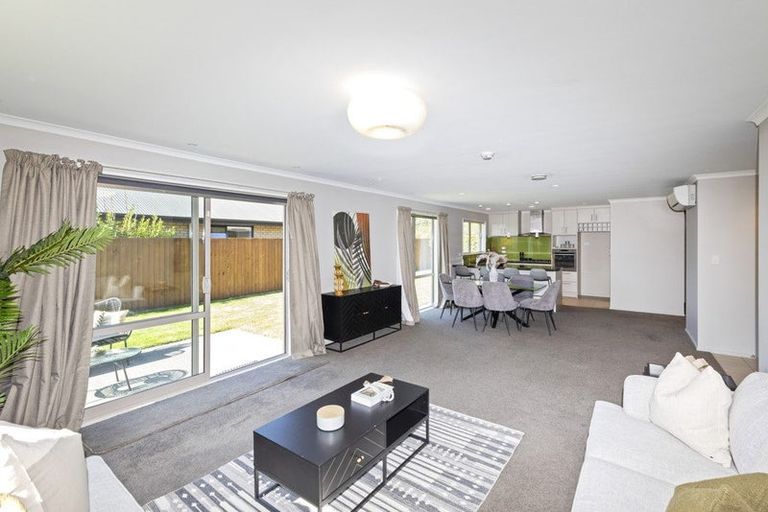 Photo of property in 18 Josephine Crescent, Aidanfield, Christchurch, 8025