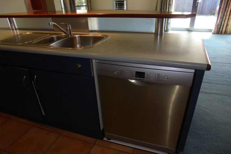 Photo of property in 7 Amamoor Street, Northwood, Christchurch, 8051