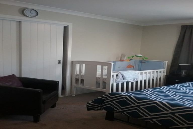 Photo of property in 19u5 Collins Avenue, Tawa, Wellington, 5028