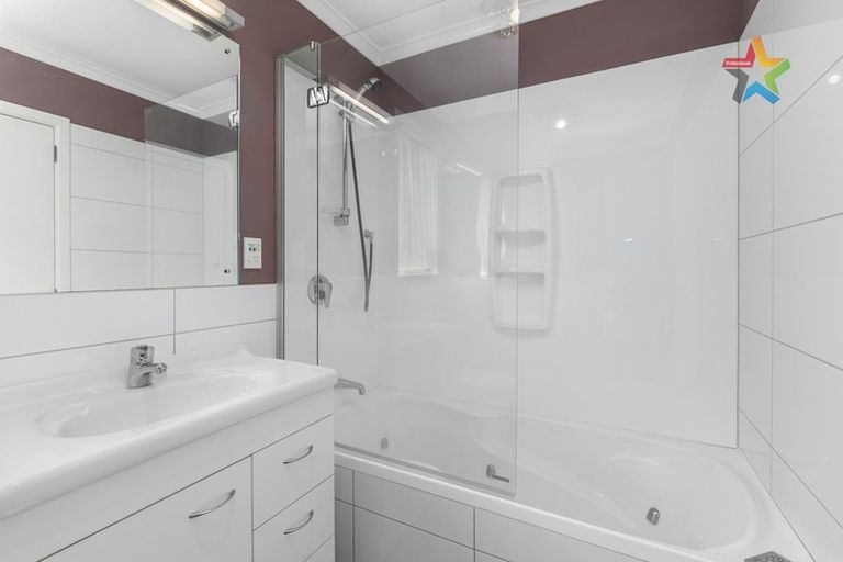 Photo of property in 4 Mimihau Grove, Wainuiomata, Lower Hutt, 5014