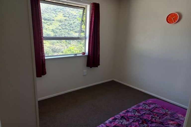 Photo of property in 54d Hungerford Road, Houghton Bay, Wellington, 6023
