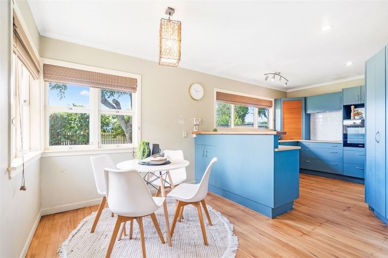 Photo of property in 17 George Point Road, Onerahi, Whangarei, 0110