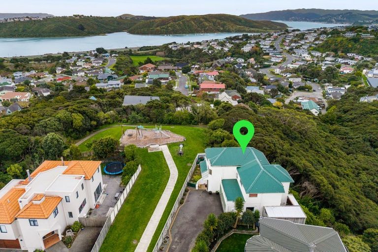 Photo of property in 10 Glengavel Grove, Papakowhai, Porirua, 5024