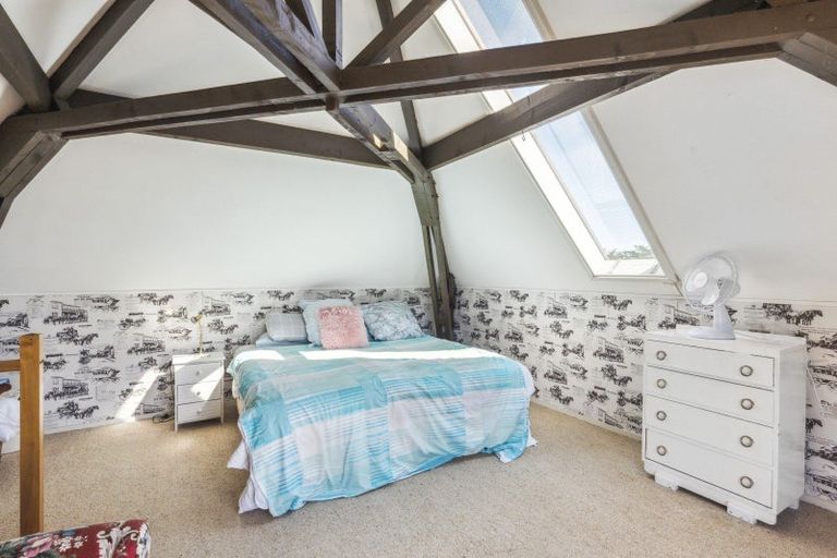 Photo of property in 87 Golf Road, Paraparaumu Beach, Paraparaumu, 5032