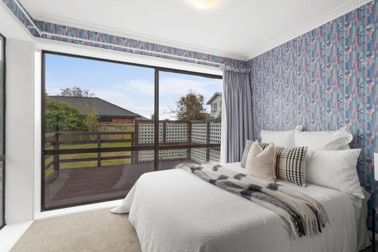Photo of property in 6 Lyall Place, Bryndwr, Christchurch, 8053