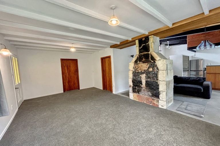 Photo of property in 22 High Street, Kakanui, Oamaru, 9495