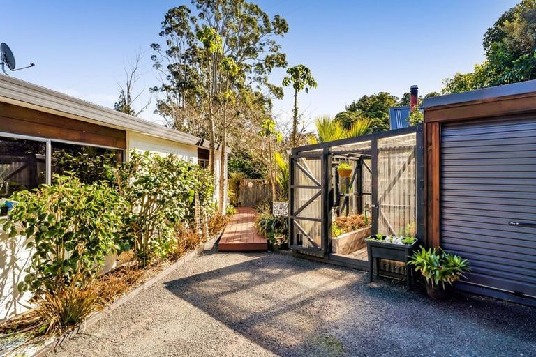 Photo of property in 45a Karina Road, Merrilands, New Plymouth, 4312