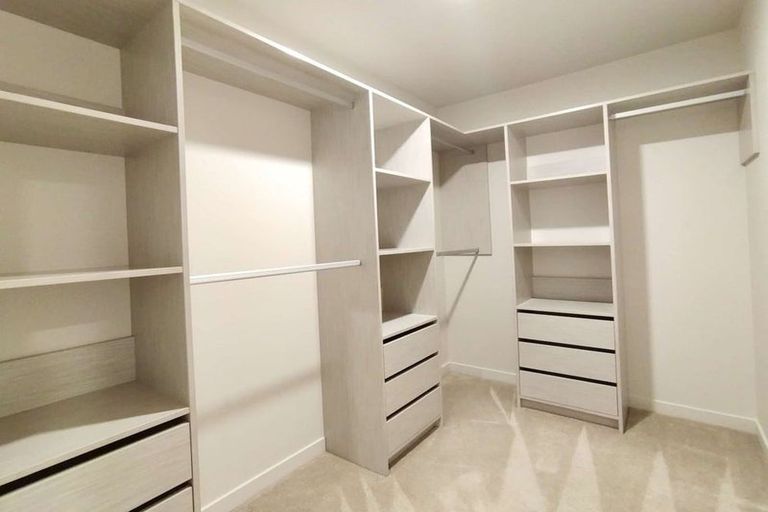 Photo of property in 74 Harrowglen Drive, Northcross, Auckland, 0630