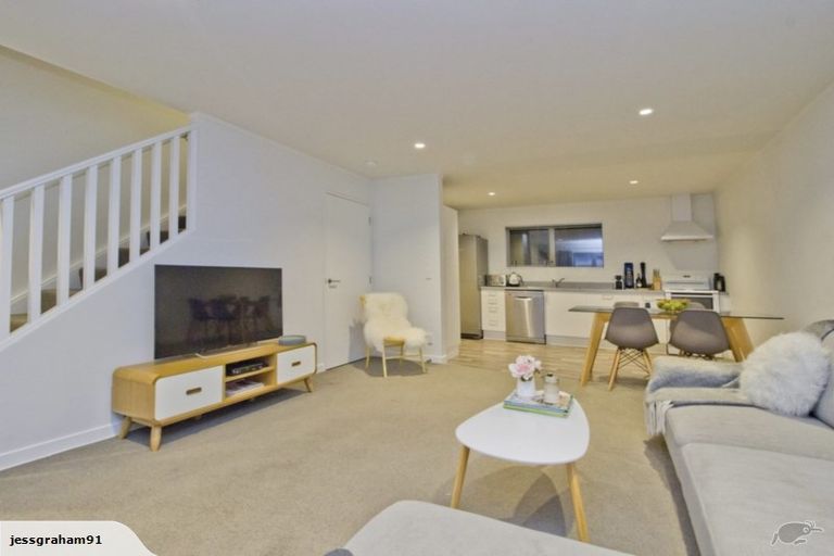 Photo of property in 8u5 Middleton Road, Johnsonville, Wellington, 6037